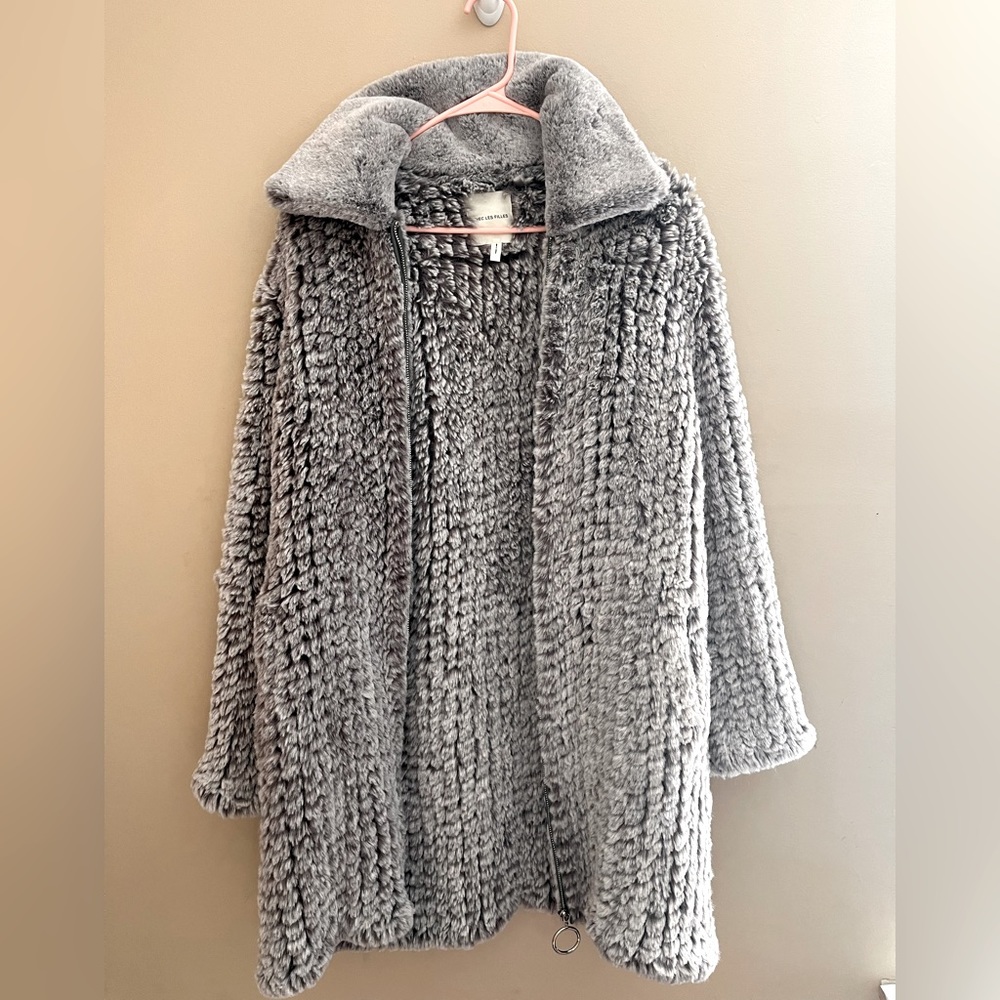 Avec les filles faux fur jacket